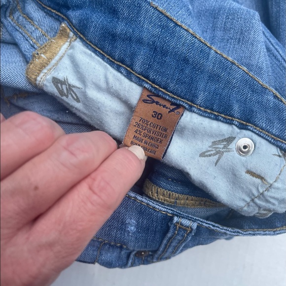 Seven7 jeans size 30 or 10 flare 31 inch length - Picture 5 of 9